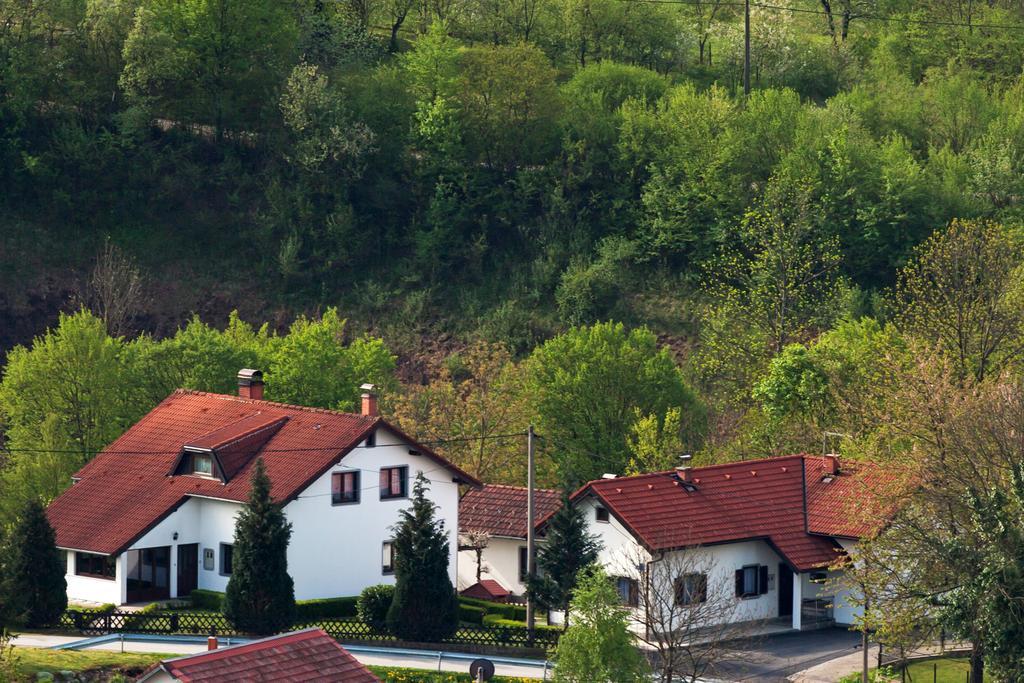 Apartment Petra I Nikola Селище Дрежницько Екстер'єр фото