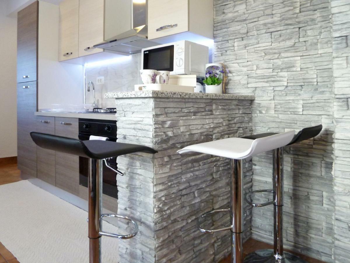 Apartment Petra I Nikola Селище Дрежницько Екстер'єр фото